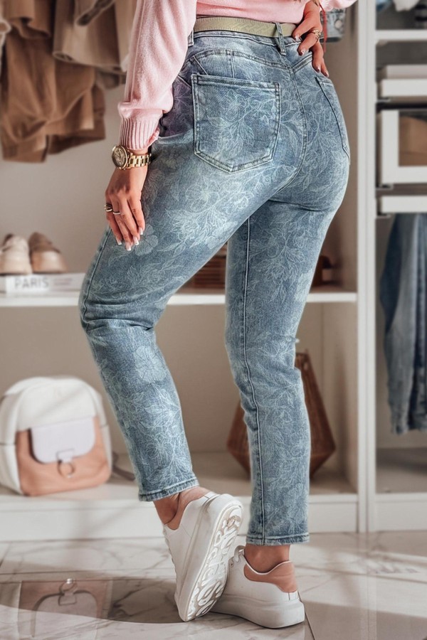 Spodnie damskie jeansowe slim fit z paskiem FLORETTA niebieskie