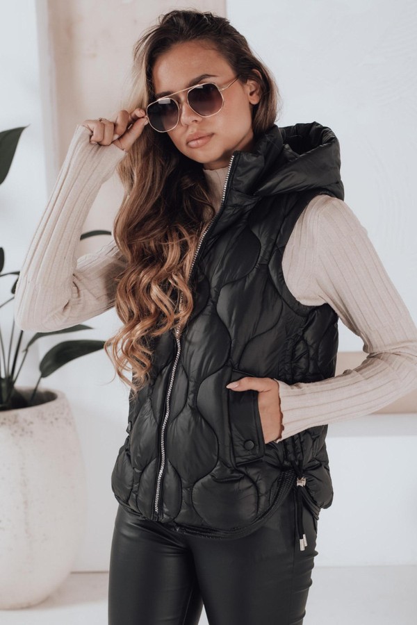 Kamizelka damska pikowana z kapturem MISSVEST czarna