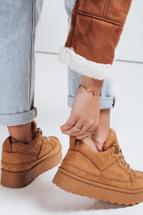 Sneakersy damskie z futerkiem na platformie kamelowe