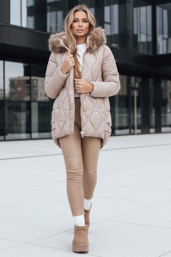 Kurtka damska zimowa z futerkiem beżowa